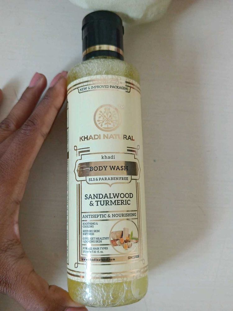 Khadi Natural Sandalwood &amp; Turmeric Body Wash