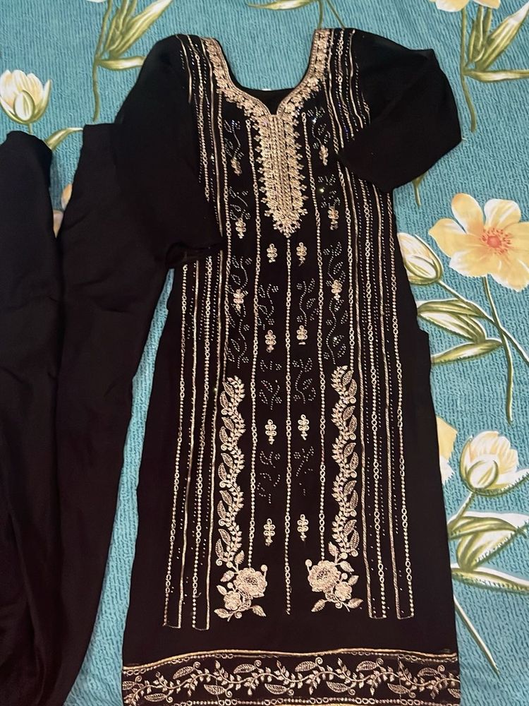 Elegant Black Kurta Set