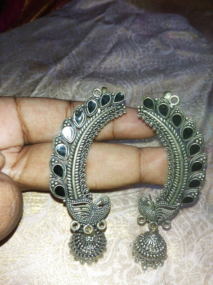 ✨✨Freebies With Beautiful Earring😍😍