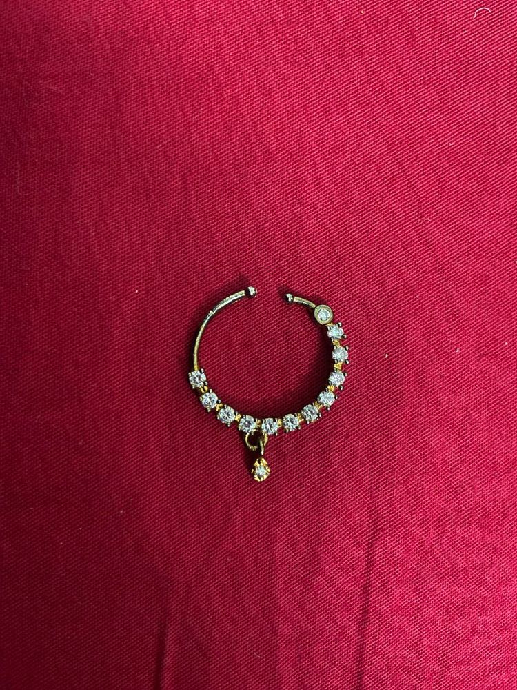 AD  Large Nosering {nathiya)