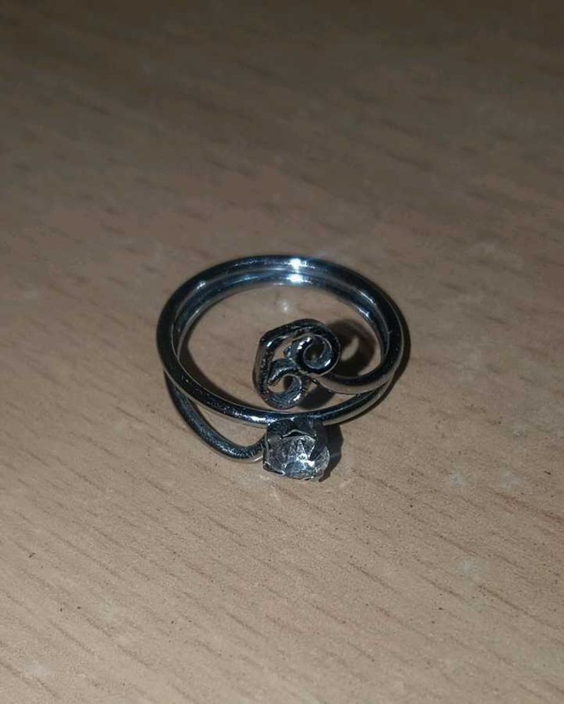 Stylish Silver Tone Spiral Ring