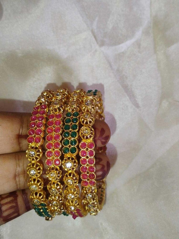 Beutiful Womens Bangles