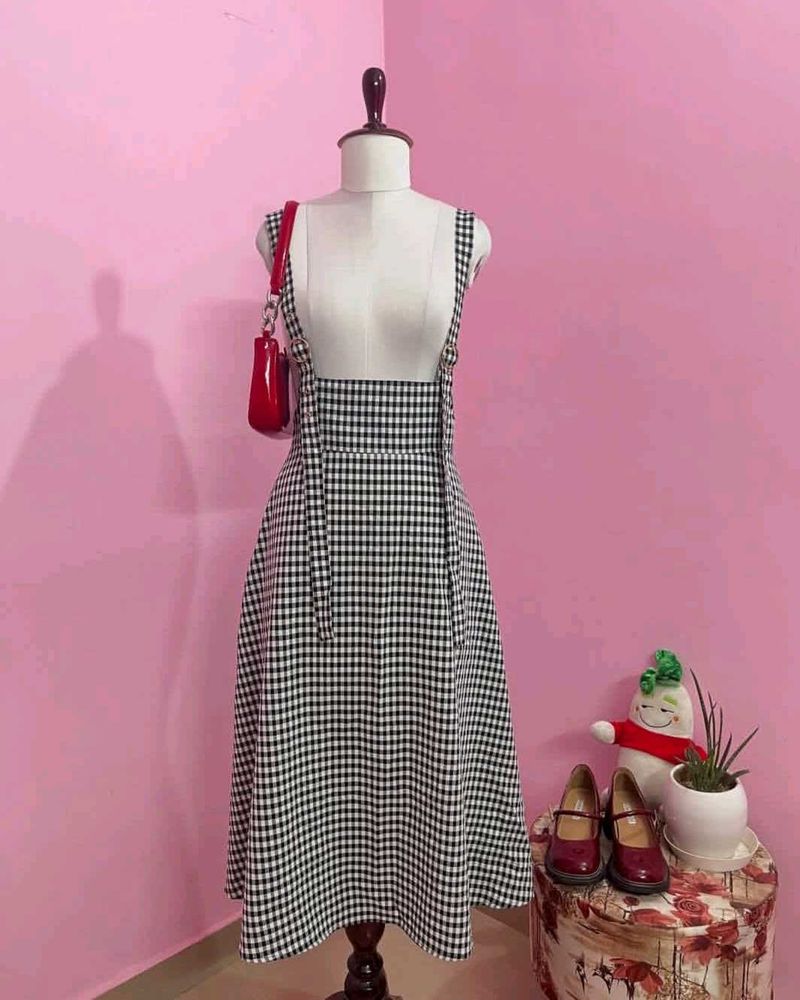 Vintage Gingham Pinafore Dress - Retro Charm