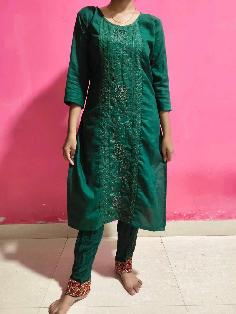 Green Embroidery Kurta Set
