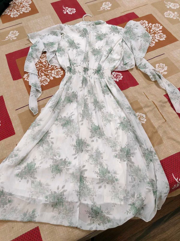 Girlish Middi