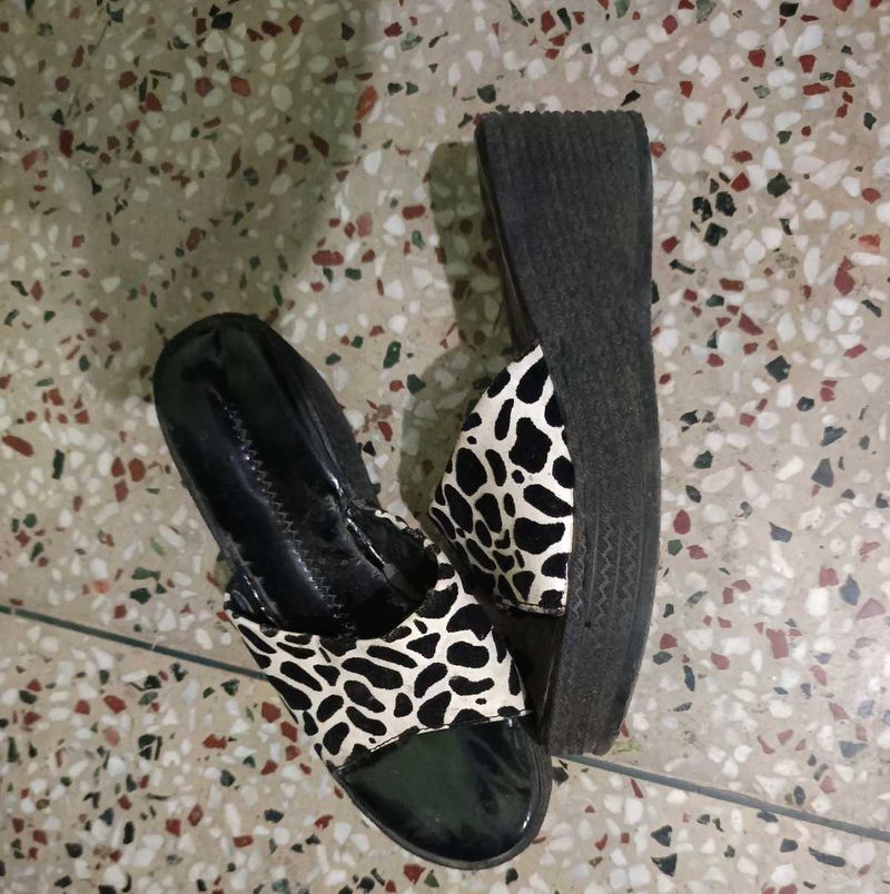 Black Wedges Heels