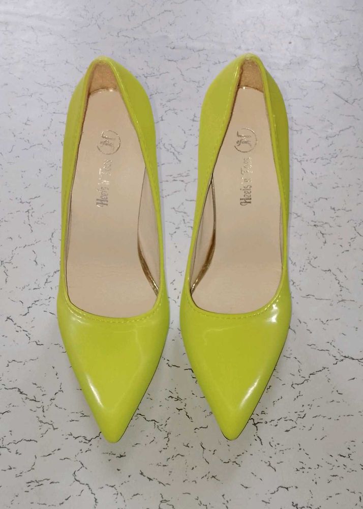 Neon Yellow Pointed Heels