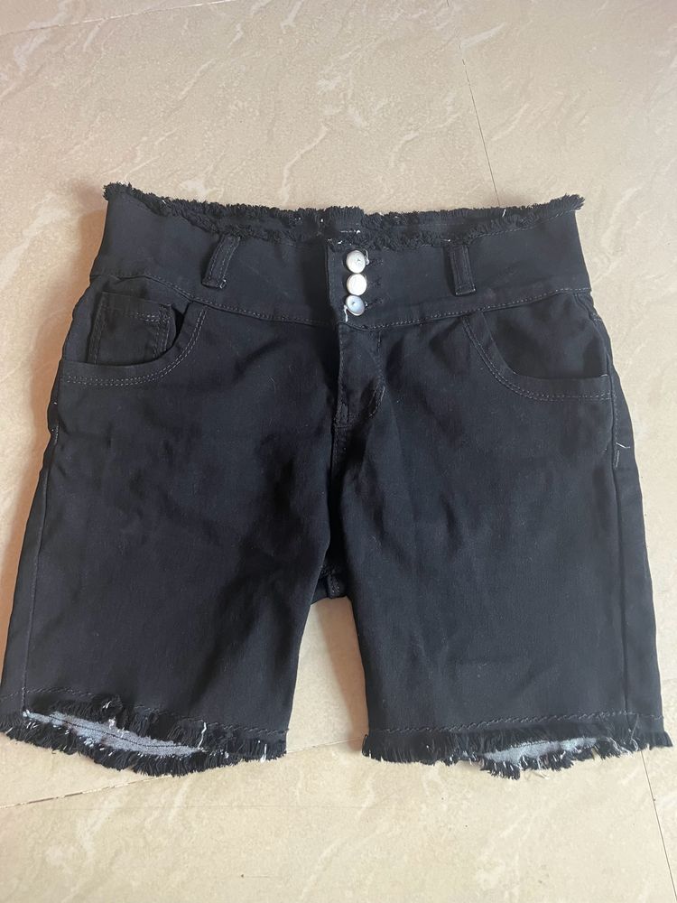 Black Denim Shorts Size 32