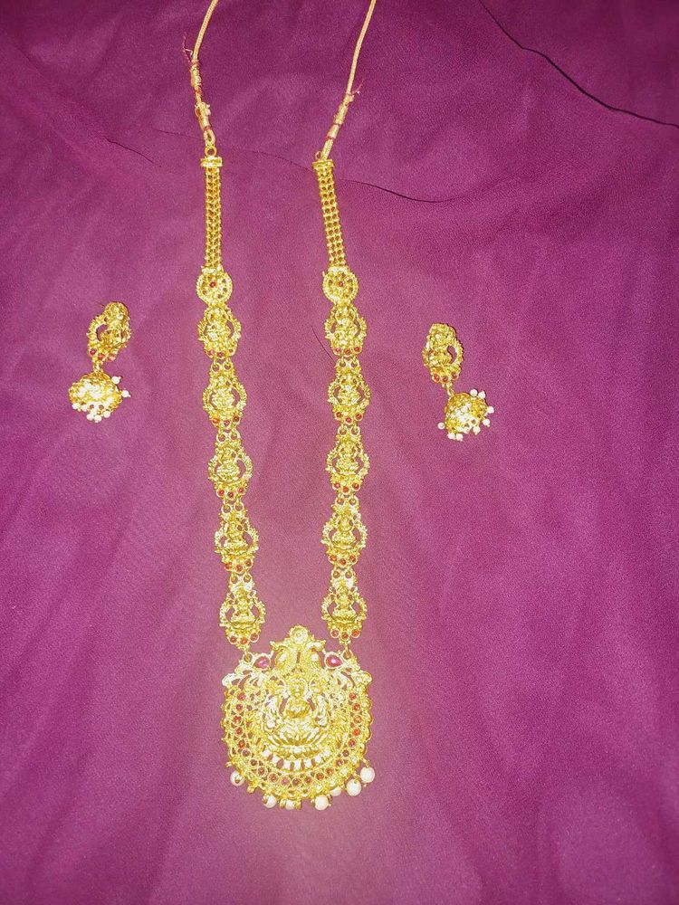 Gold-toned Indian Jewelry Set