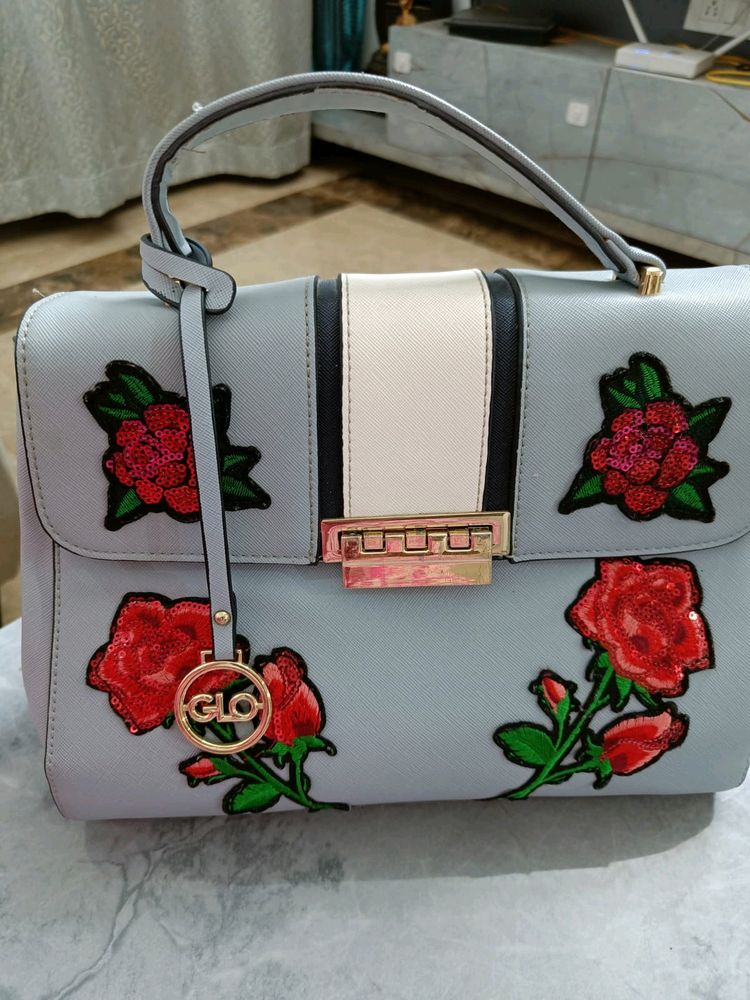 Classy and Stylish Handbag