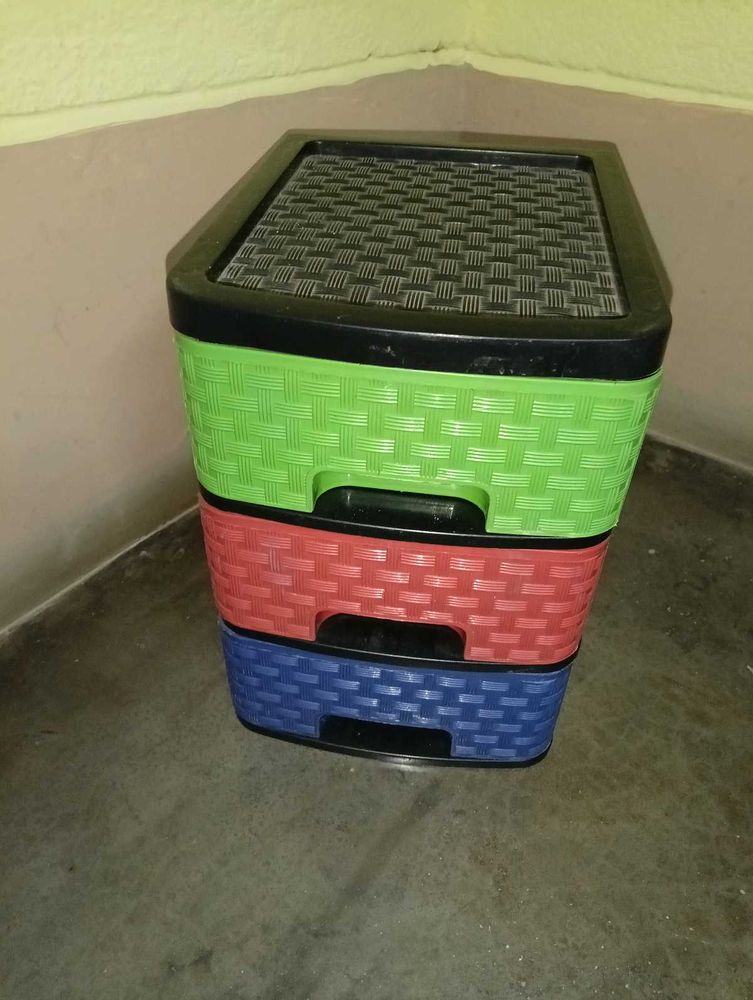 Colorful Woven Plastic Drawer Storage