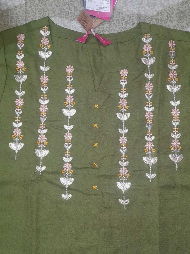 Elegant Olive Green Kurta