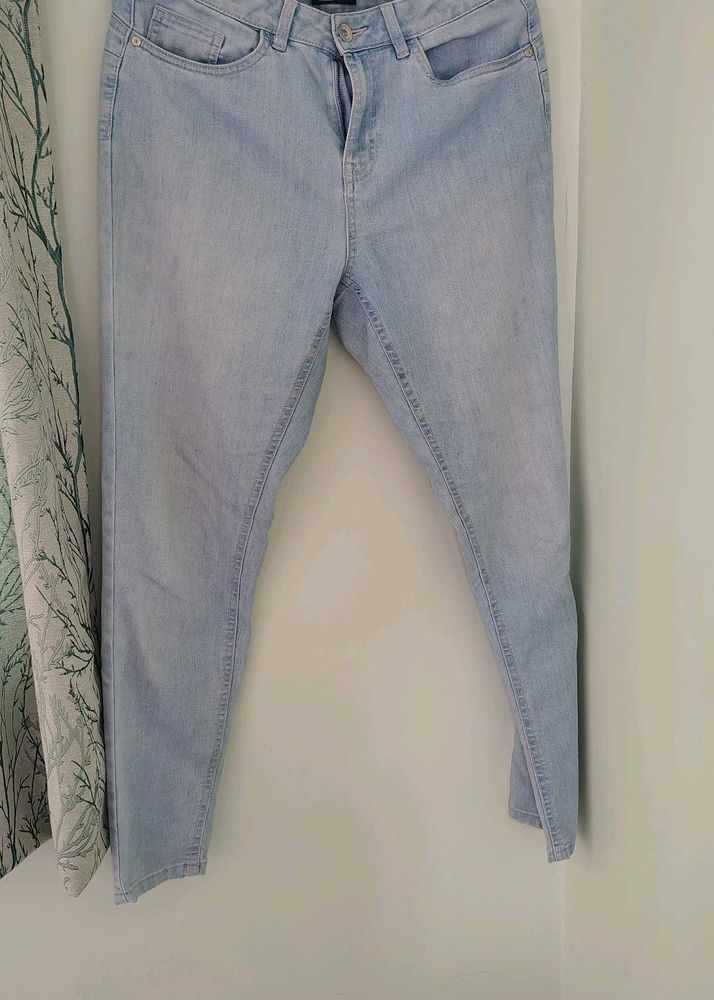 Light Wash Denim Jeans + zudio