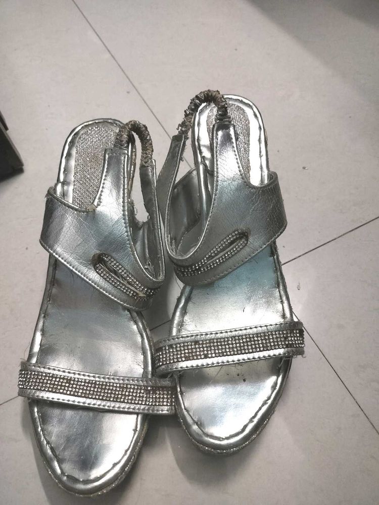 Silver Colour 👠 Heels