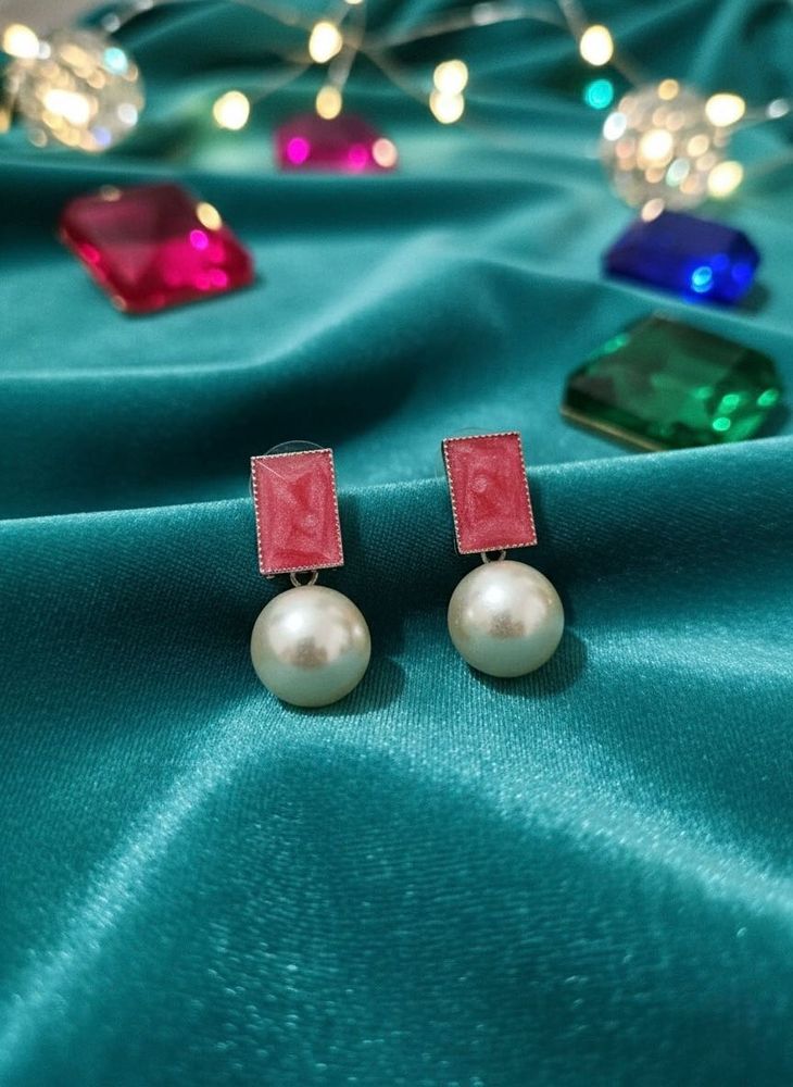 Pearl Drop Earrings