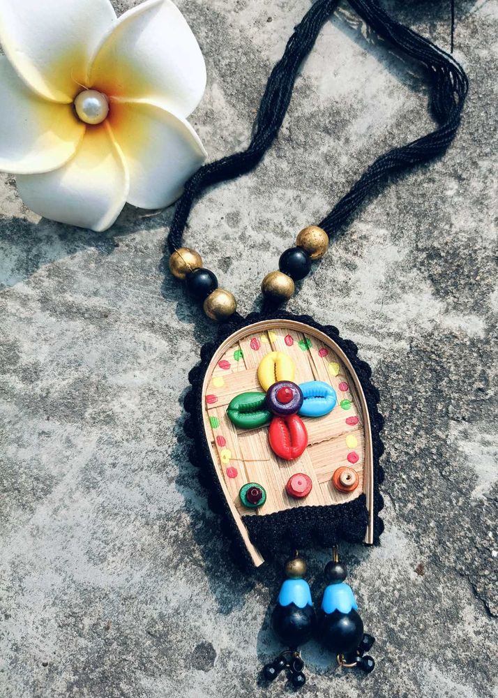 Kulo Necklace