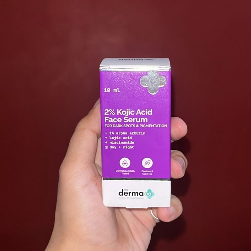 The Derma Co Face Serum