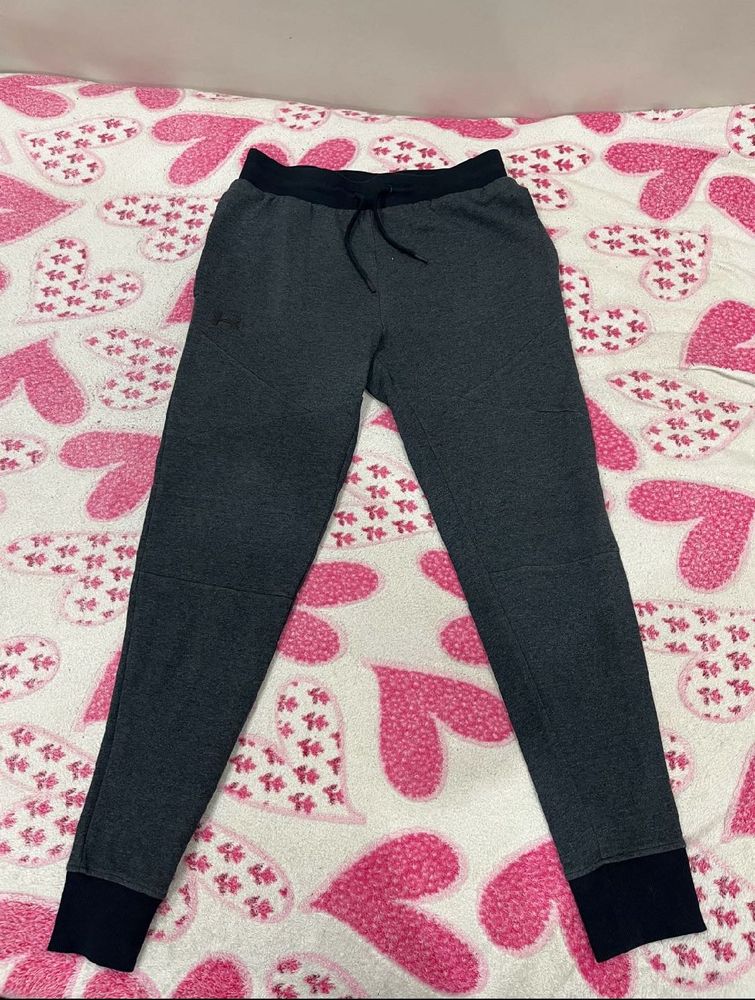 UNDER ARMOUR trackpant (lower)