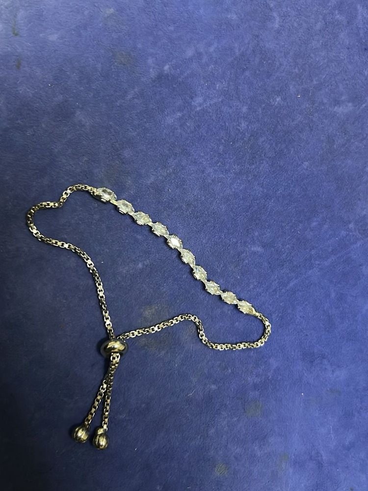Elegant Silver Bracelet