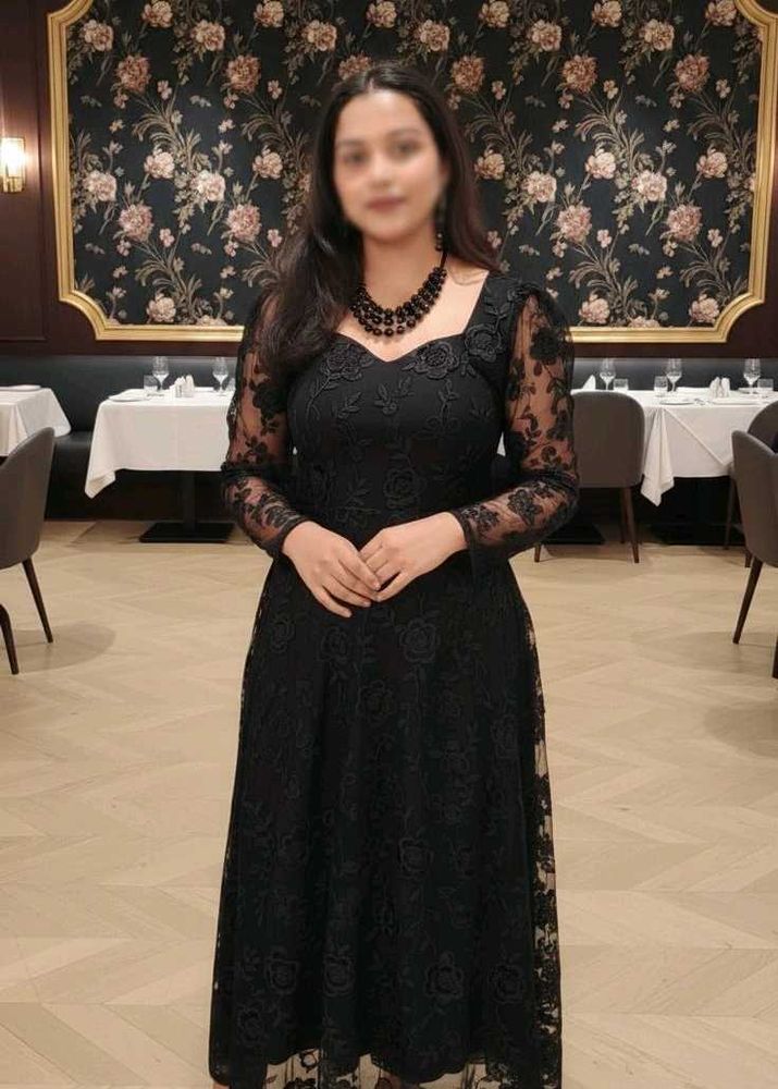 Elegance in Every Stitch ✨ | Black Lace Long Dress