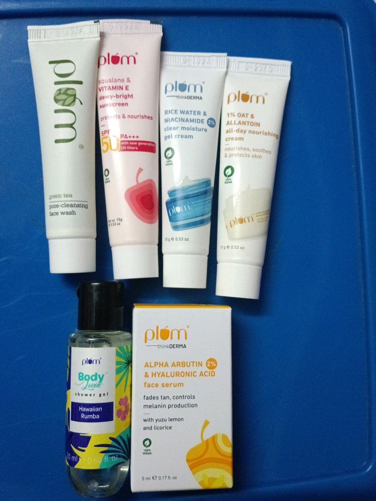 Plum Mini Daily Skin Care Kit