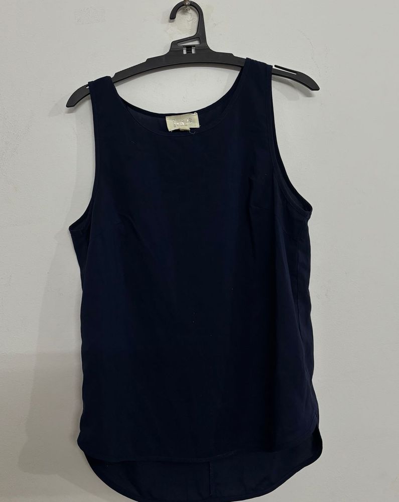 Blue Sleevless Top