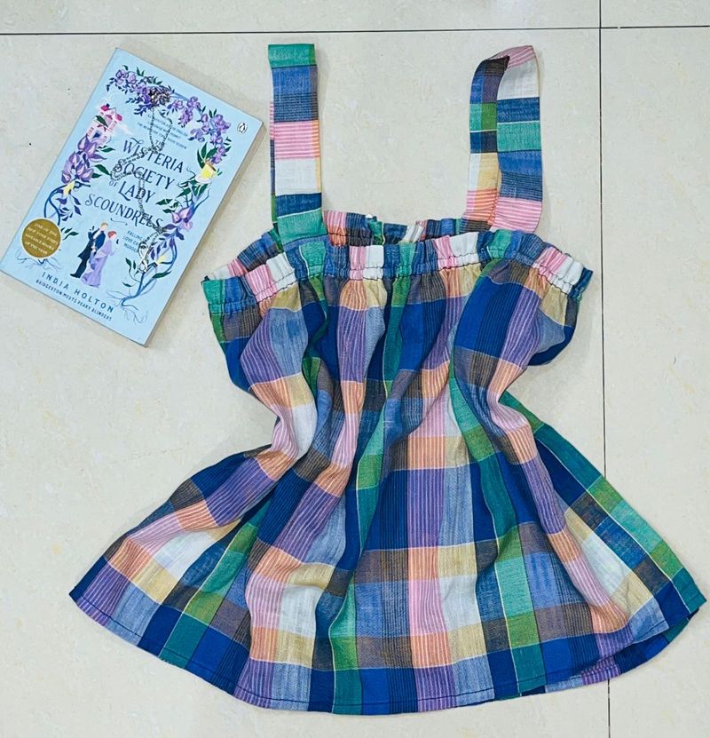 Squared Neck Checkered Top