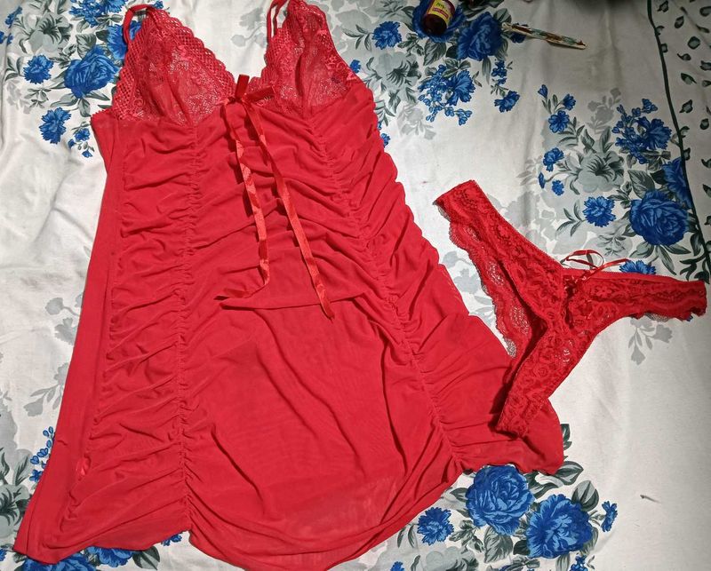 Red hot 🔥 look 34,36, 38