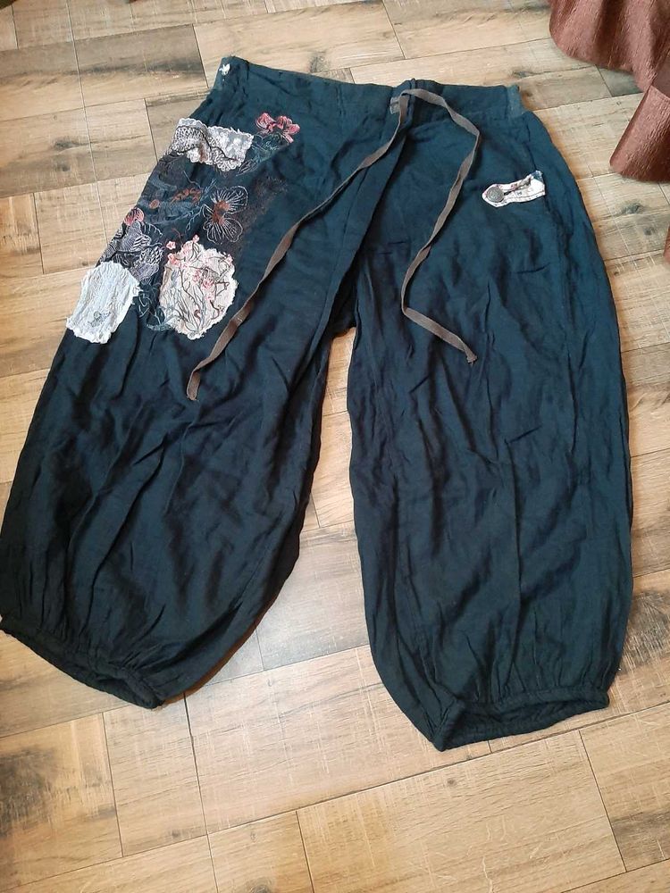 Korean Super Baggy Embroidered Harem Pants.