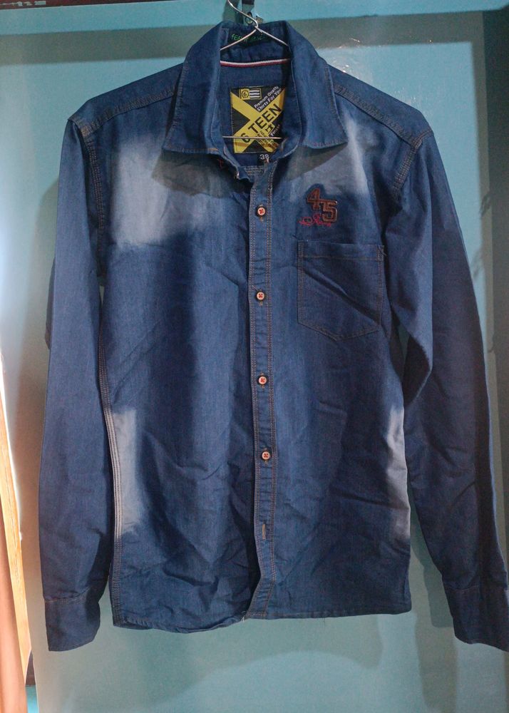 Girls Shirt In Blue Color