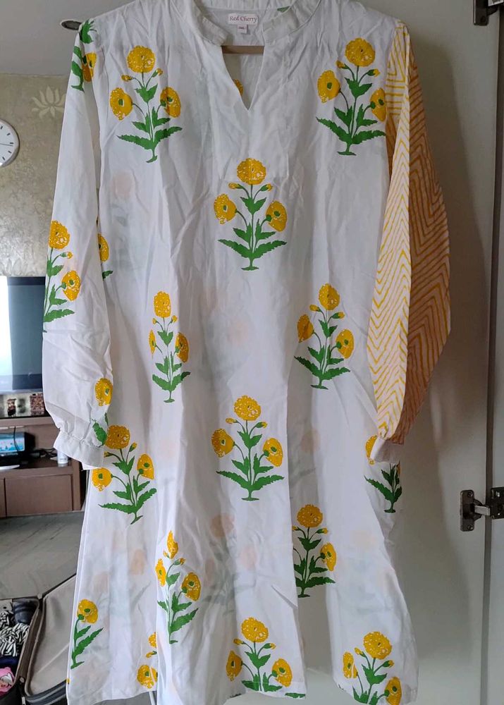 Floral Print Tunic Top