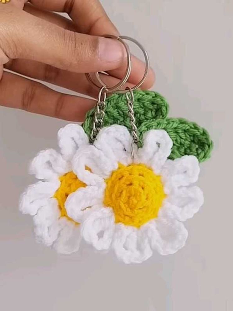 Crochet Daisy Keychain - Handmade