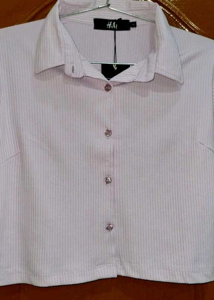 H&amp;M Cropped Shirt
