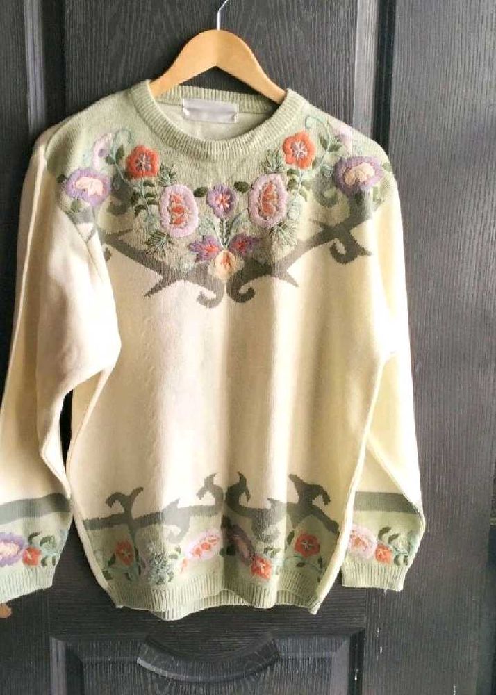 Floral Embroidered Sweater