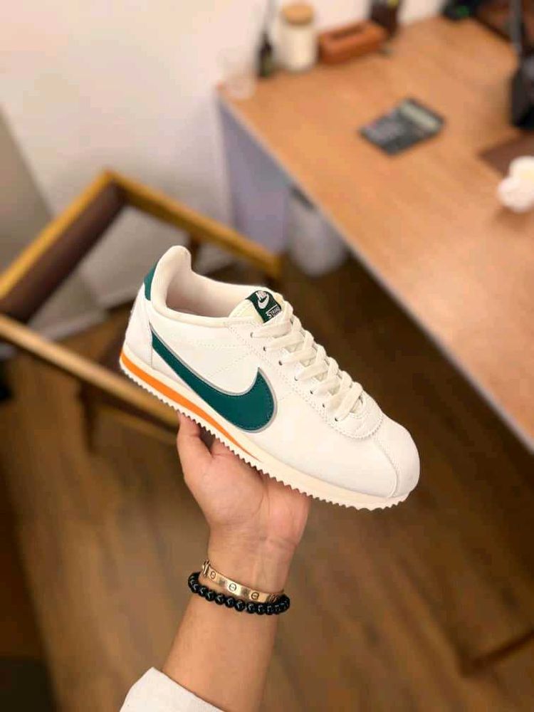 *NIKE CORTEZ FOR MAN*