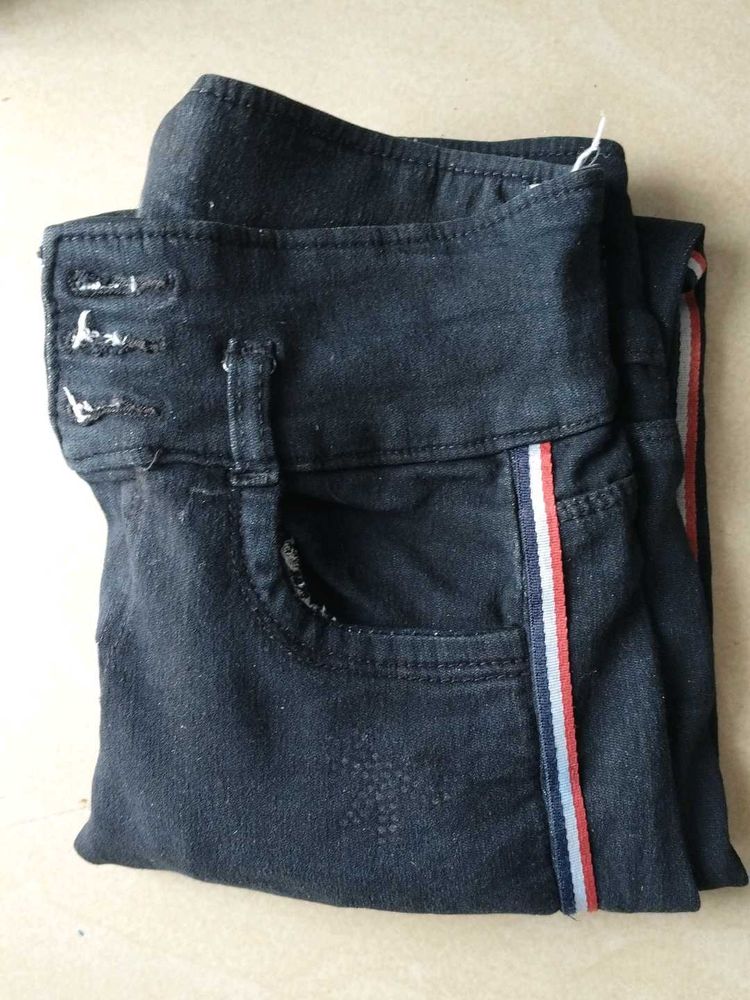 Stylish Dark Wash Jeans