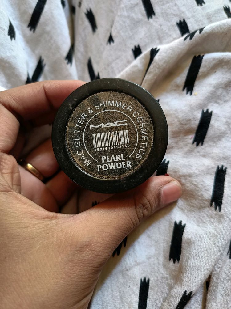 MAC Pearl Powder