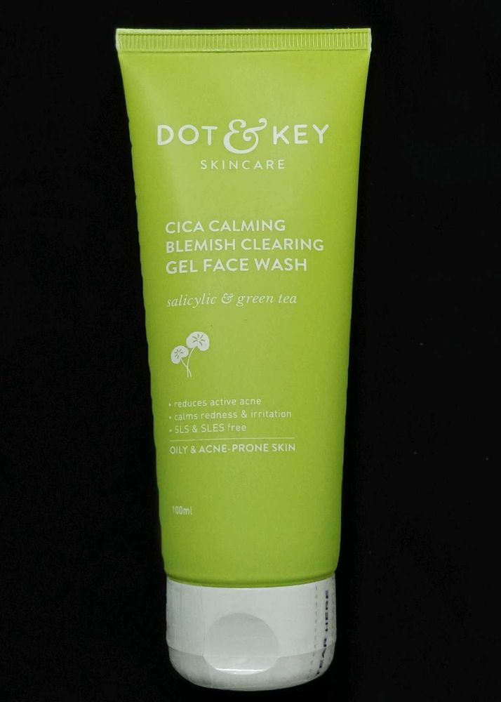 Dot &amp; Key Face Wash