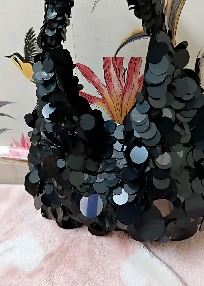 Original  NEW ZARA HANDBAG