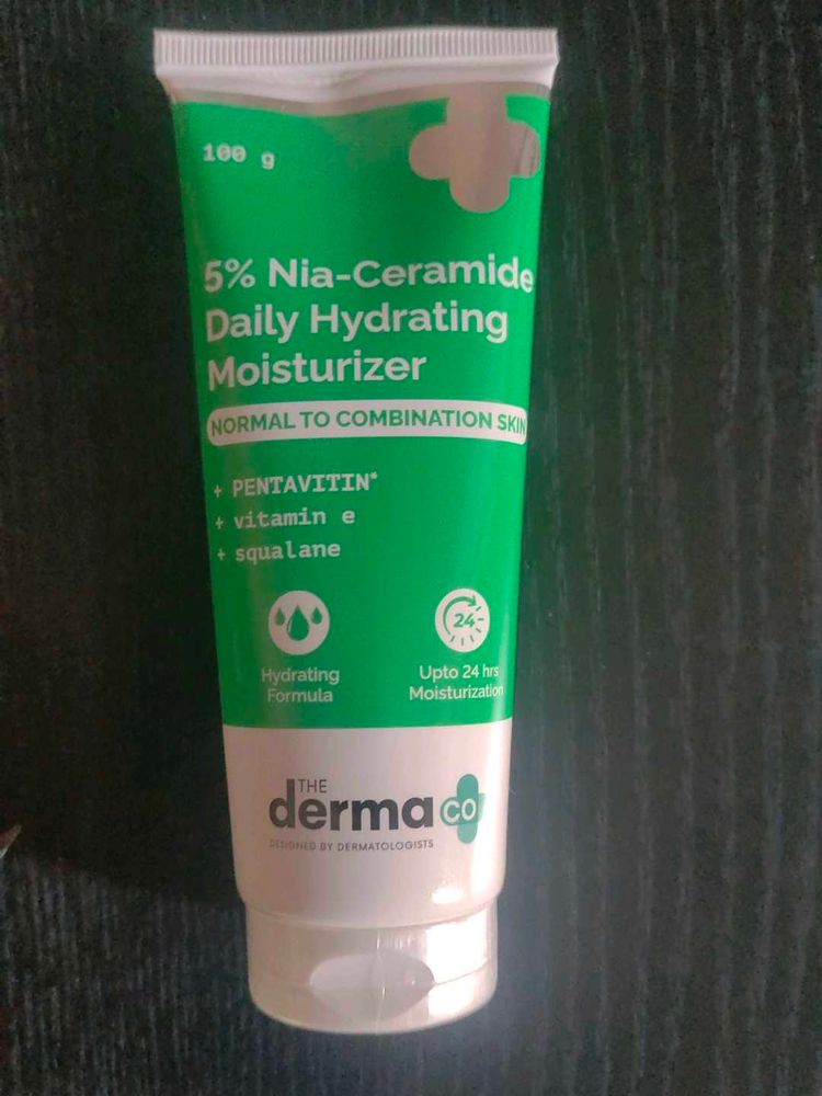 The Derma Co 5% Nia Ceramide Daily Hydrating Moist