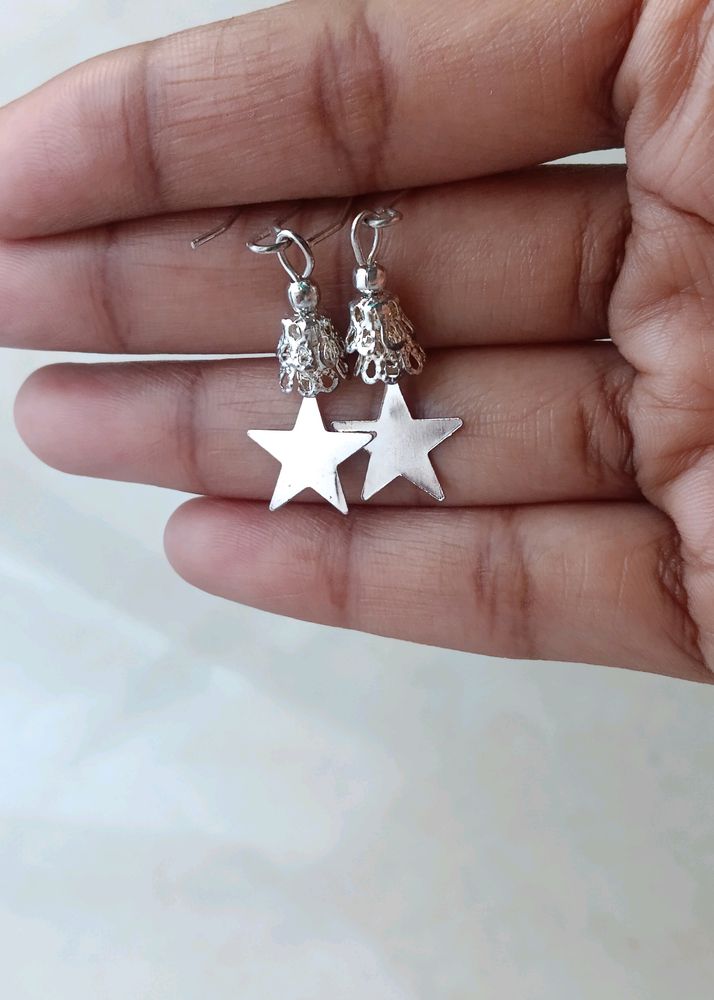 Beautiful silver colored earring