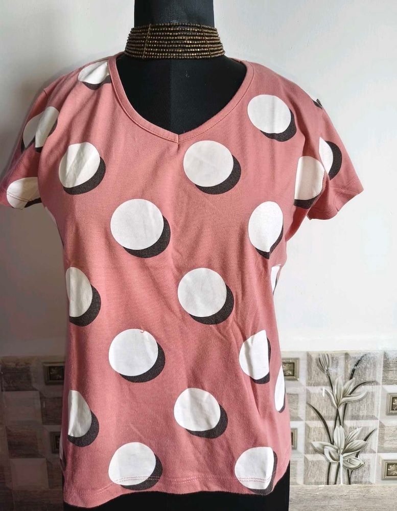 🎁Buy 1, Get 1 Free🎁,Size M/ L Polka Dot Tshirt