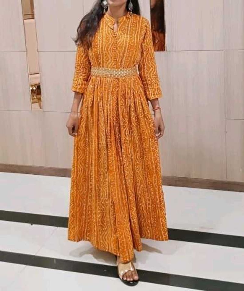 Gown Orange