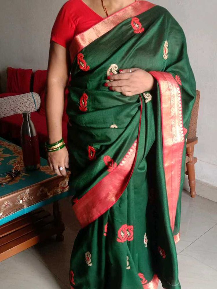 Green &amp; Red Embroidered Saree