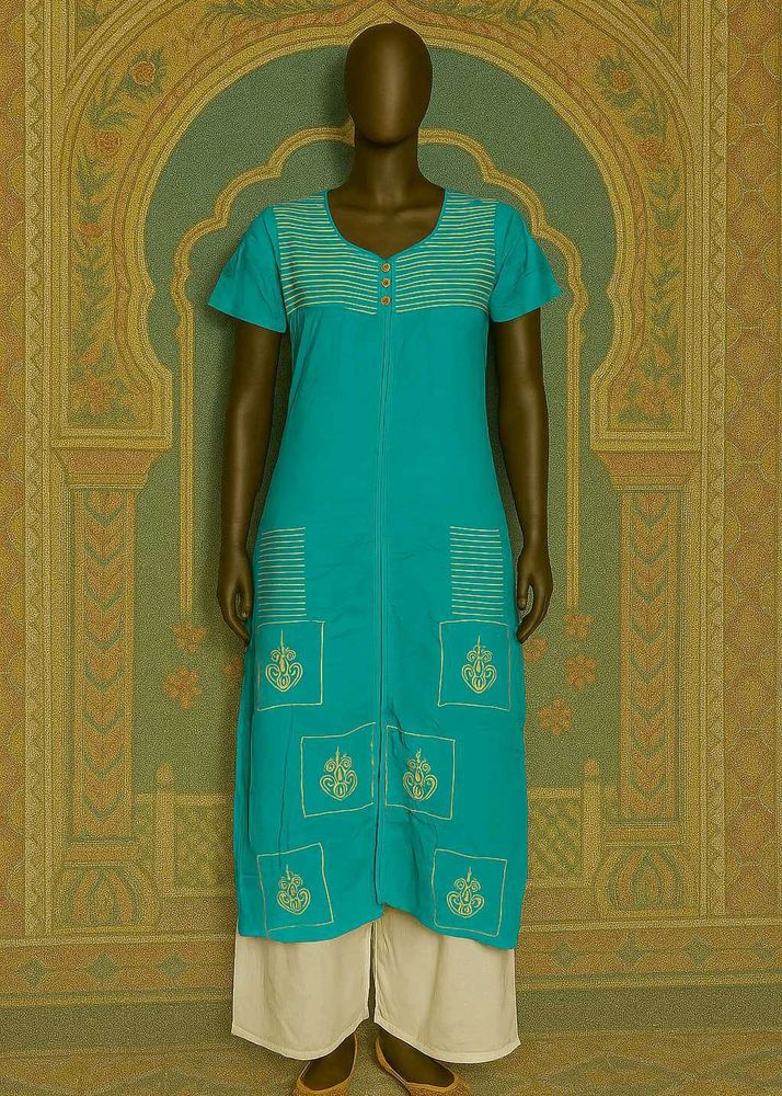 Elegant Blue Embroidered Kurta