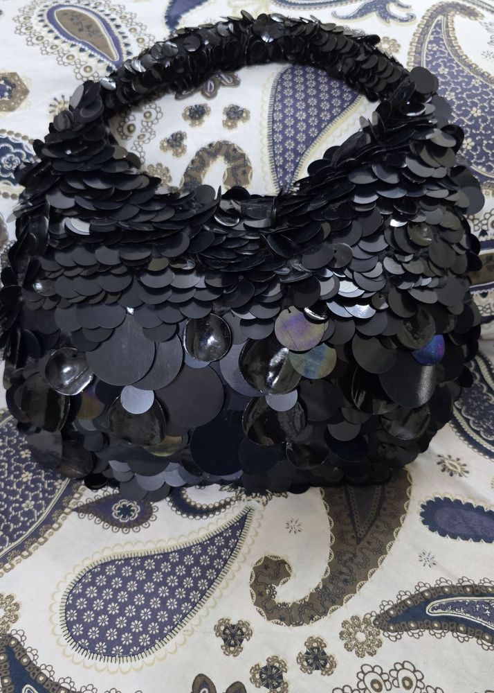 Black Hand Bag