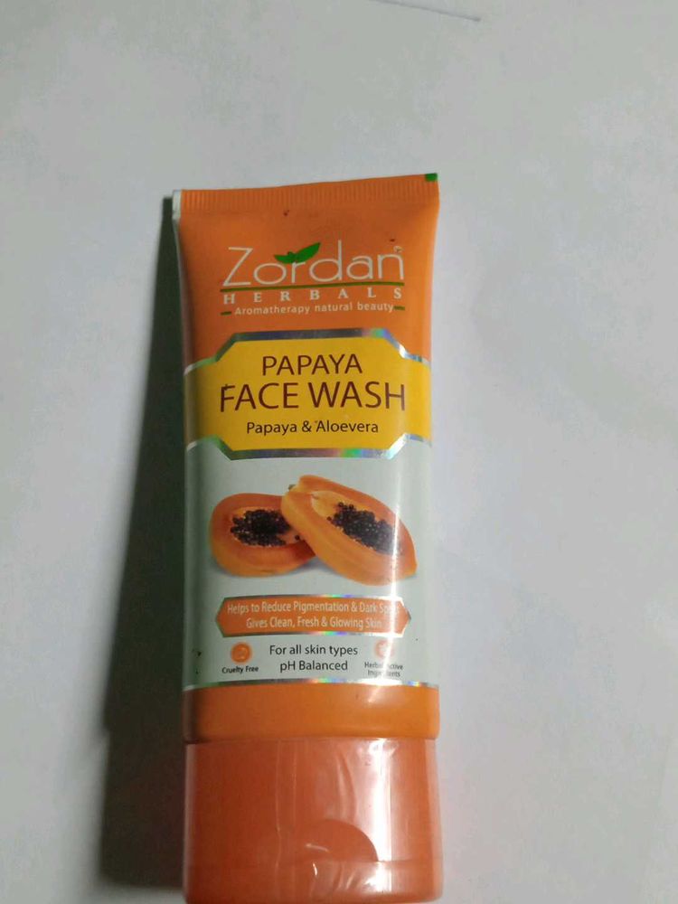 Zordan Papaya Face Wash