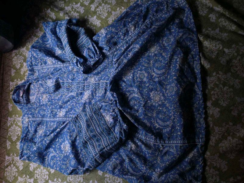 Blue Floral Print Long Sleeve Short Kurti