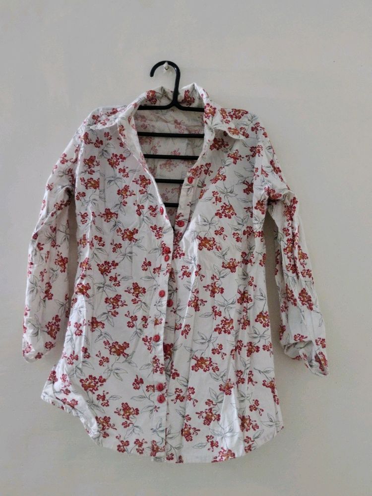 Beautiful White And Red Cotton Blend Shirt For Women