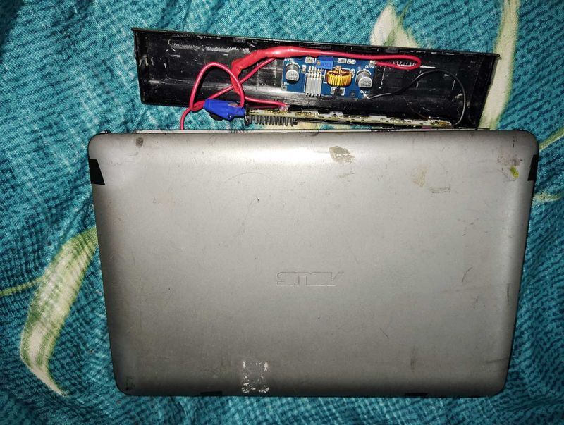 Asus Laptop NO HARDDISK Only Run On Ac